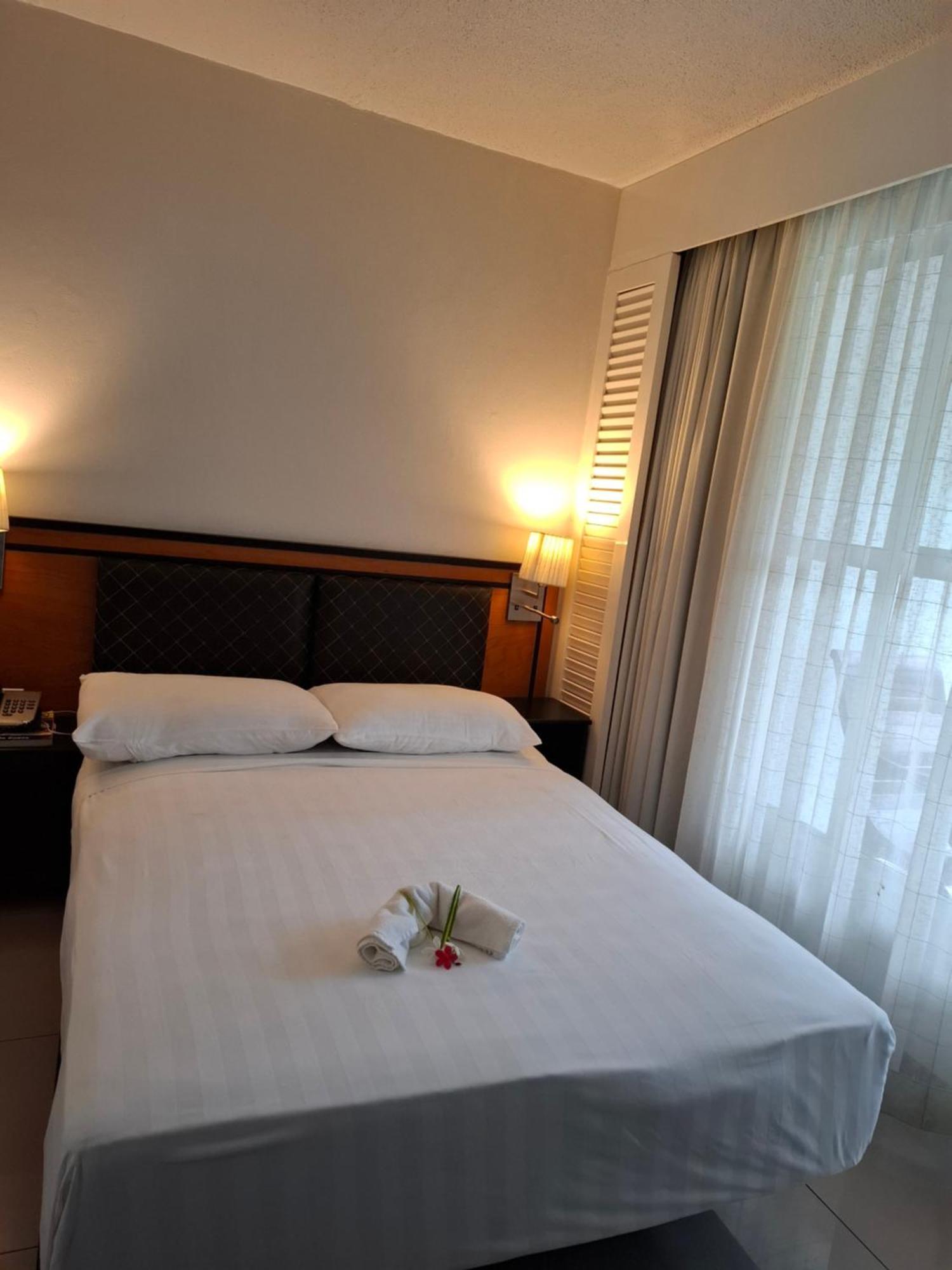 Capricorn International Hotel Nadi Zewnętrze zdjęcie